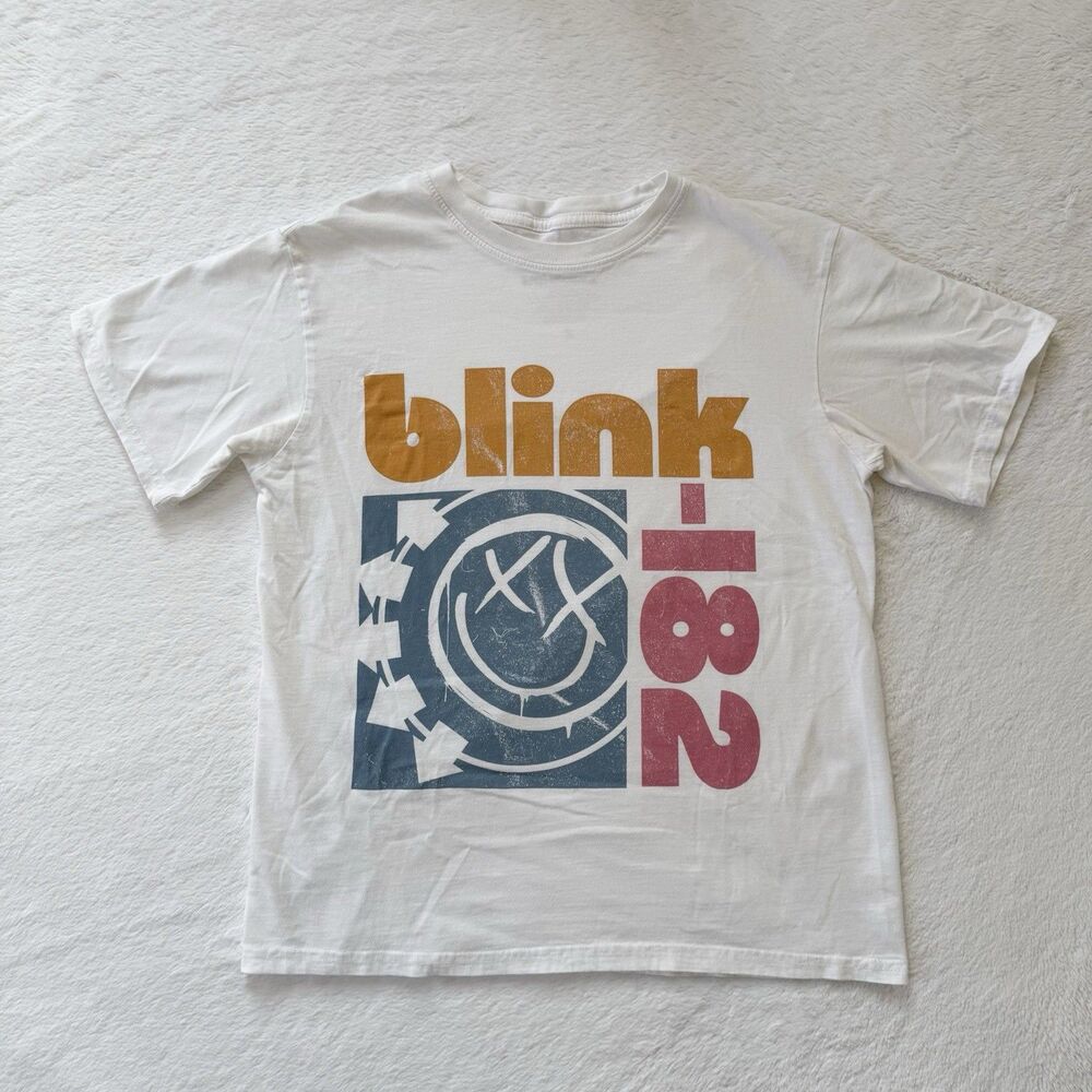 Blink 182 Band White Tee Short Sleeve T Shirt Size XS
